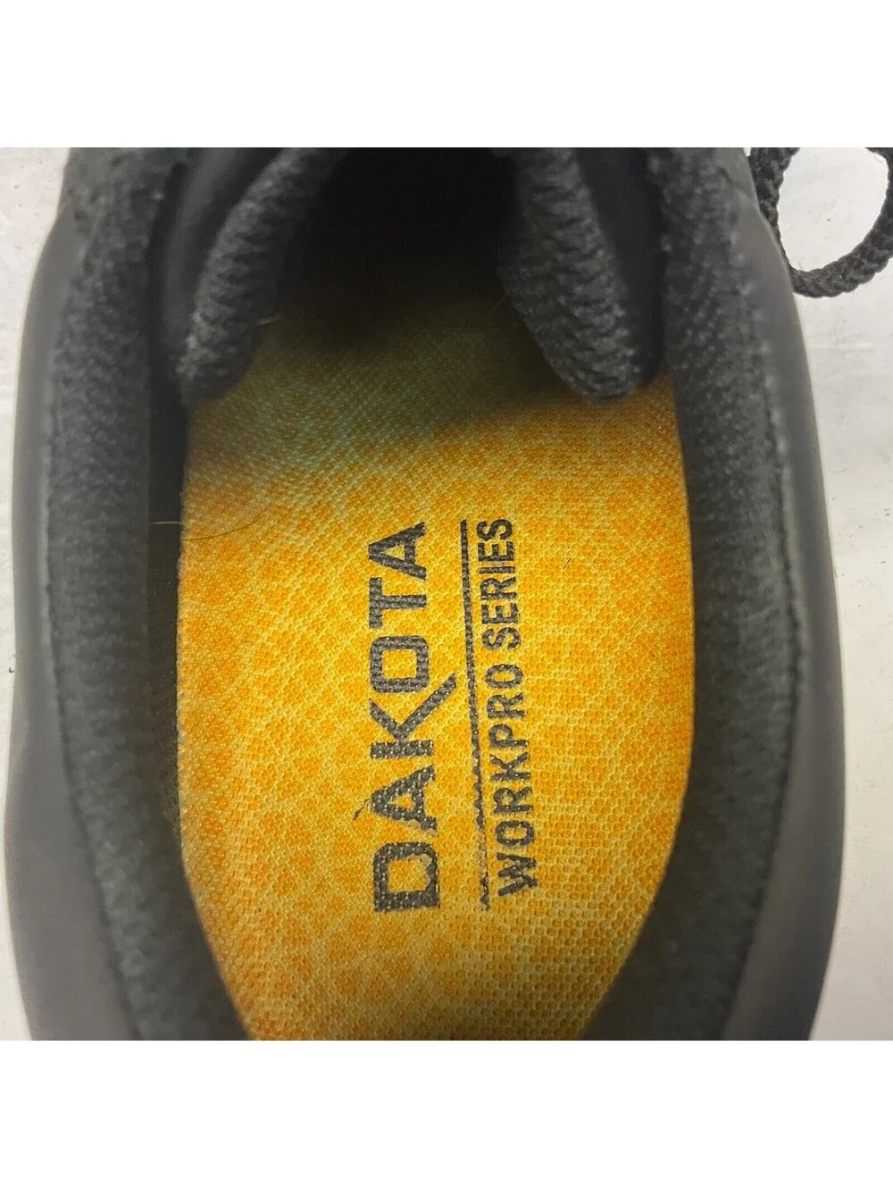 Dakota used shoes